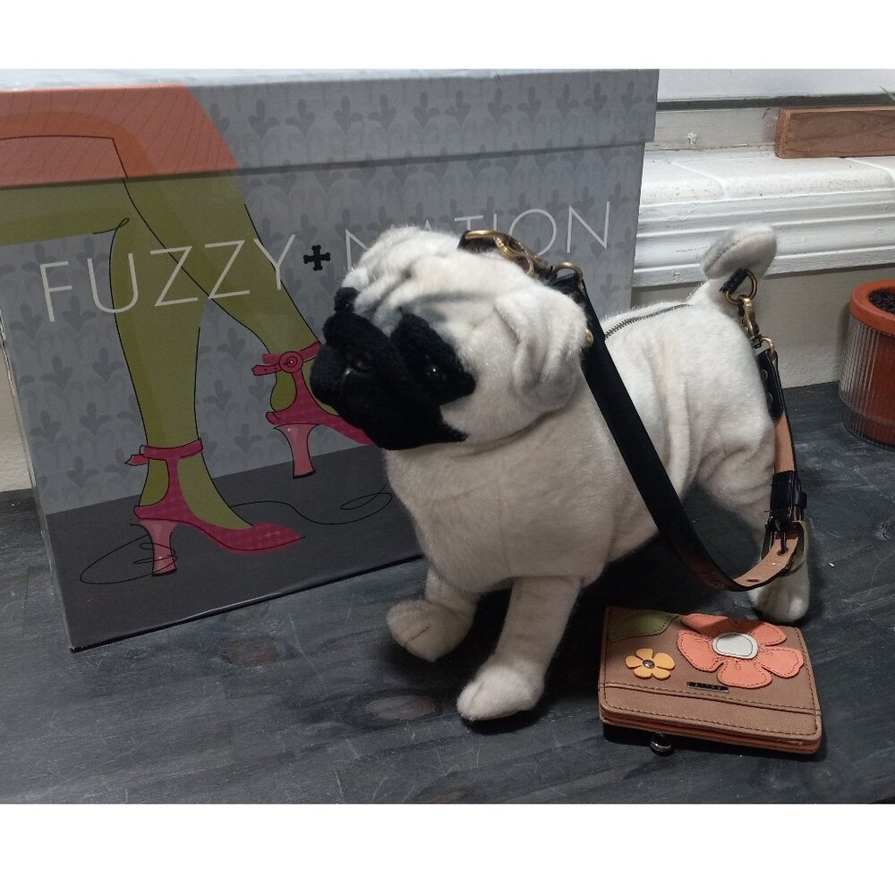 👉LAST CHANCE‼️ Vtg. Fuzzy Nation’s Poochie Pug Dog Handbag Apricot Fawn